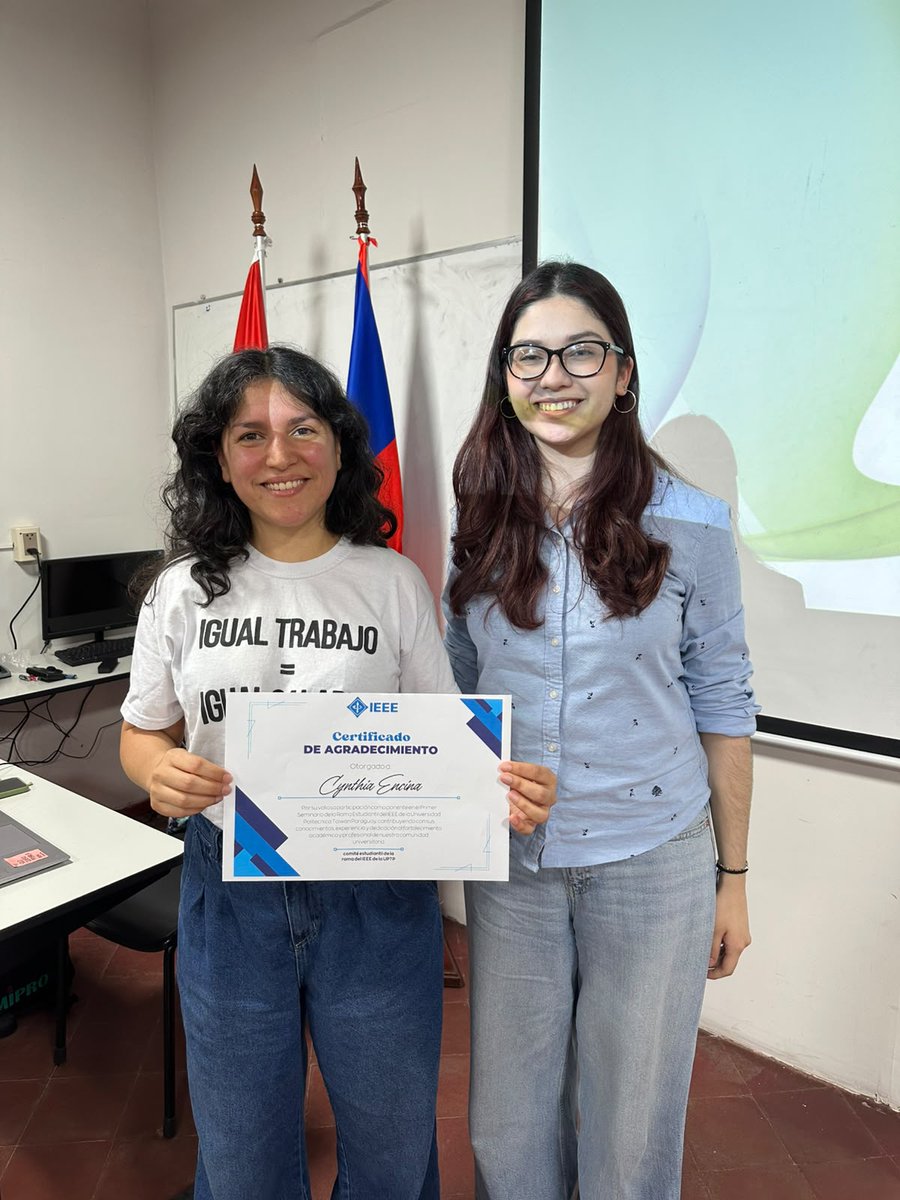 kunatechpy's tweet photo. 🤔 ¿Cómo construimos un futuro con más mujeres en STEM?

El 21 de setiembre, Cynthia Encina, miembro de KuñaTech, participó de un espacio organizado por IEEE Student Branch en la UPTP, para reflexionar sobre los desafíos que enfrentan las niñas y mujeres para acceder y https://t.co/tcqqh8qwx8