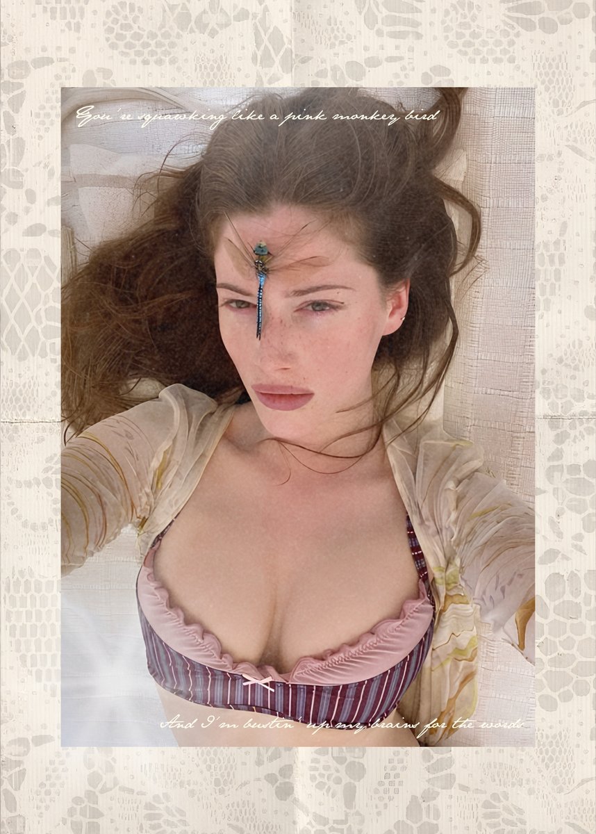 stelarmind's tweet photo. Stoker's Gallery: ★ Moonage daydream — ⌗stelarmind.┆Keep your 'lectric eye on me, babe, put your ray gun to my head. Press your space face close to mine, love. Freak out in a moonage daydream. https://t.co/bkyTemjnJz