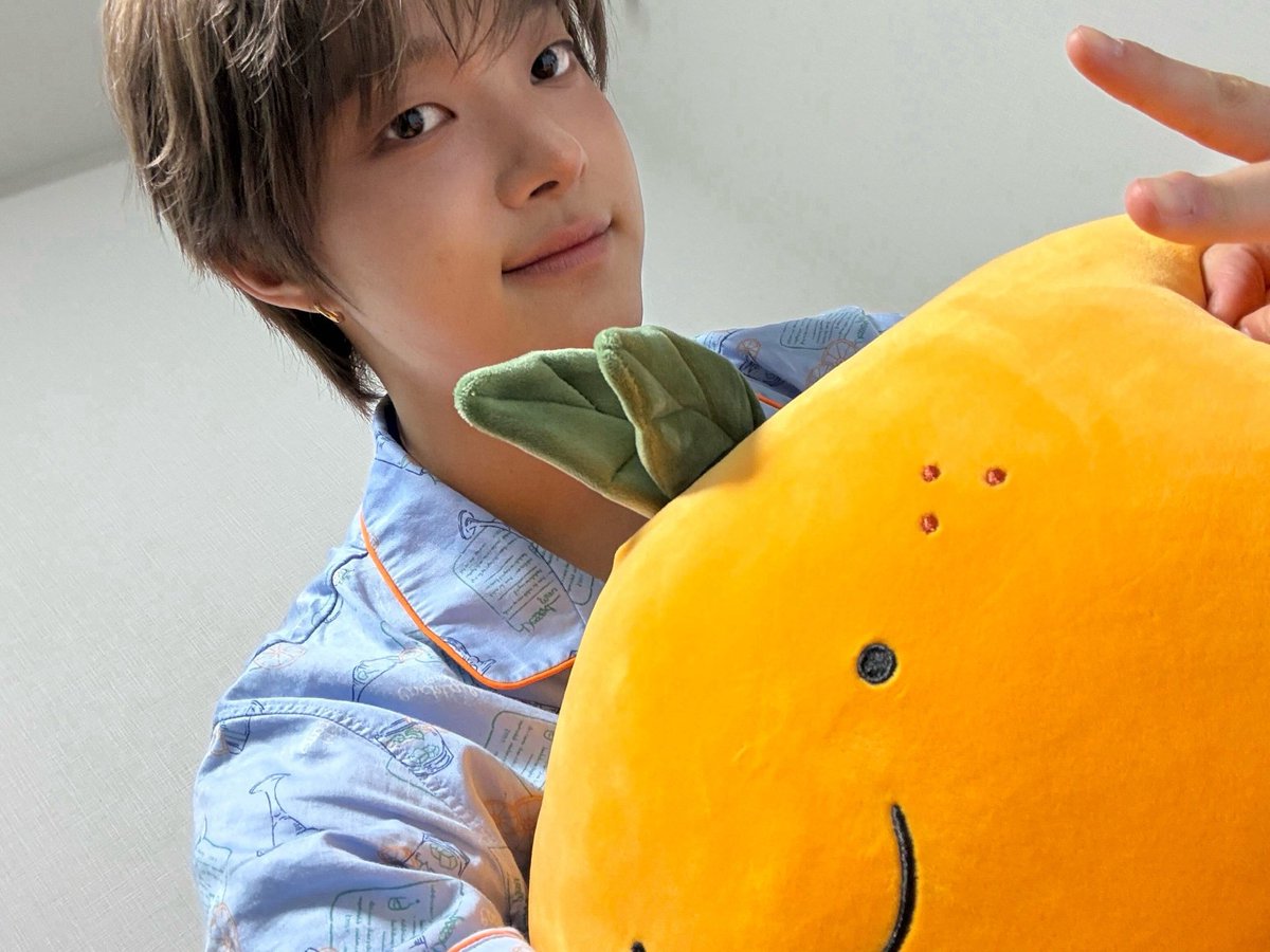 bombing7u7u's tweet photo. 아,,,,,,,,아아,,,,,,,,포상이다,,, 배부르다,,, https://t.co/yuiB74bju5