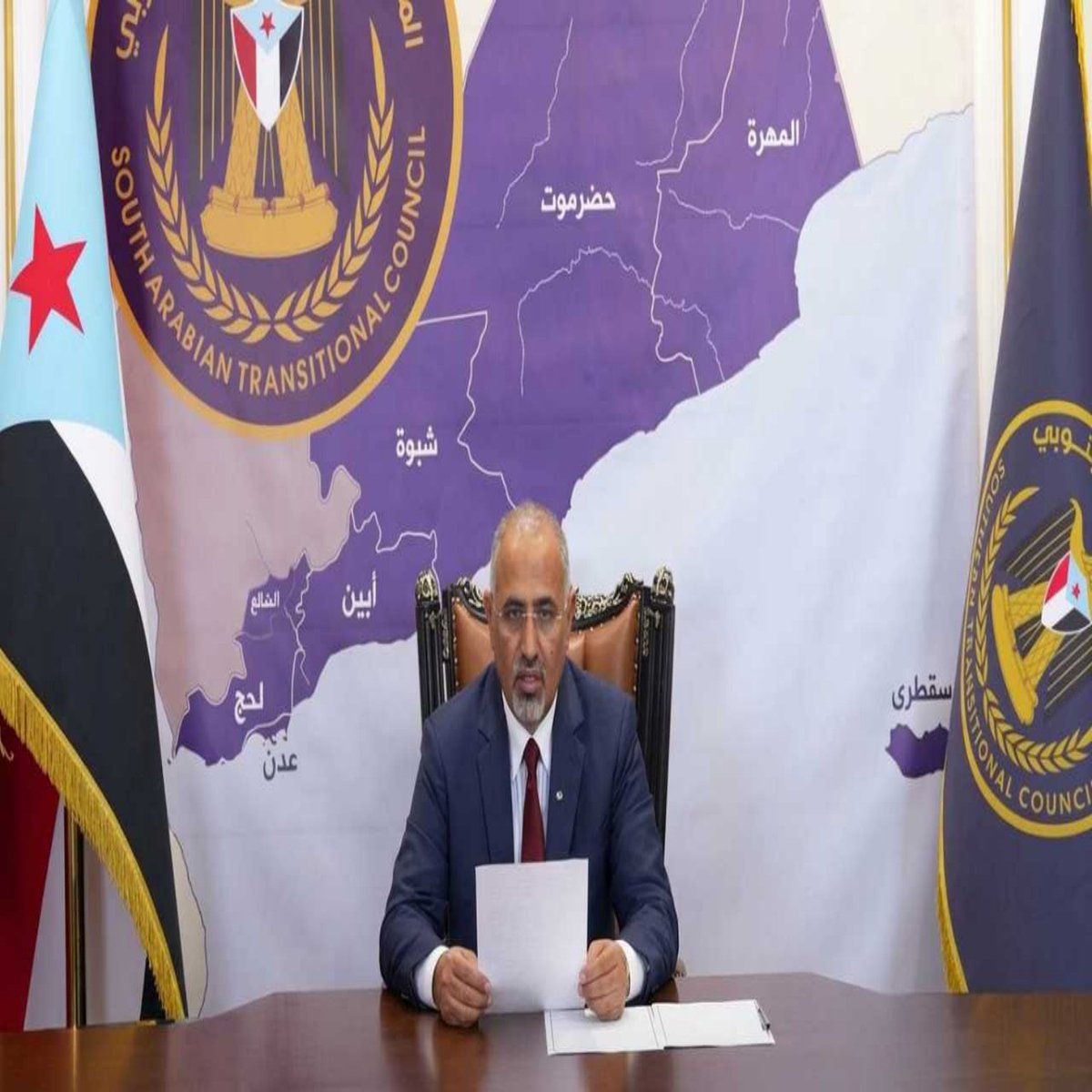 MohammedAbdmhd's tweet photo. @khaled7alabdali الصراحة الكلمة مريحة و مطمنة
وأنا أفدى هذا الصوت الواثق بالله 
والحازم...🤣🤣🤣 كنت خائف يا
صمرقع أنه يودف ويقول ثاني مرة نريد نضم تعيييز ومأرب معنا...لكن عندما قال على إمتداد أراضي الجنوب العربي بحدود ما قبل 22 مايو 1990م https://t.co/6pvklETNBq