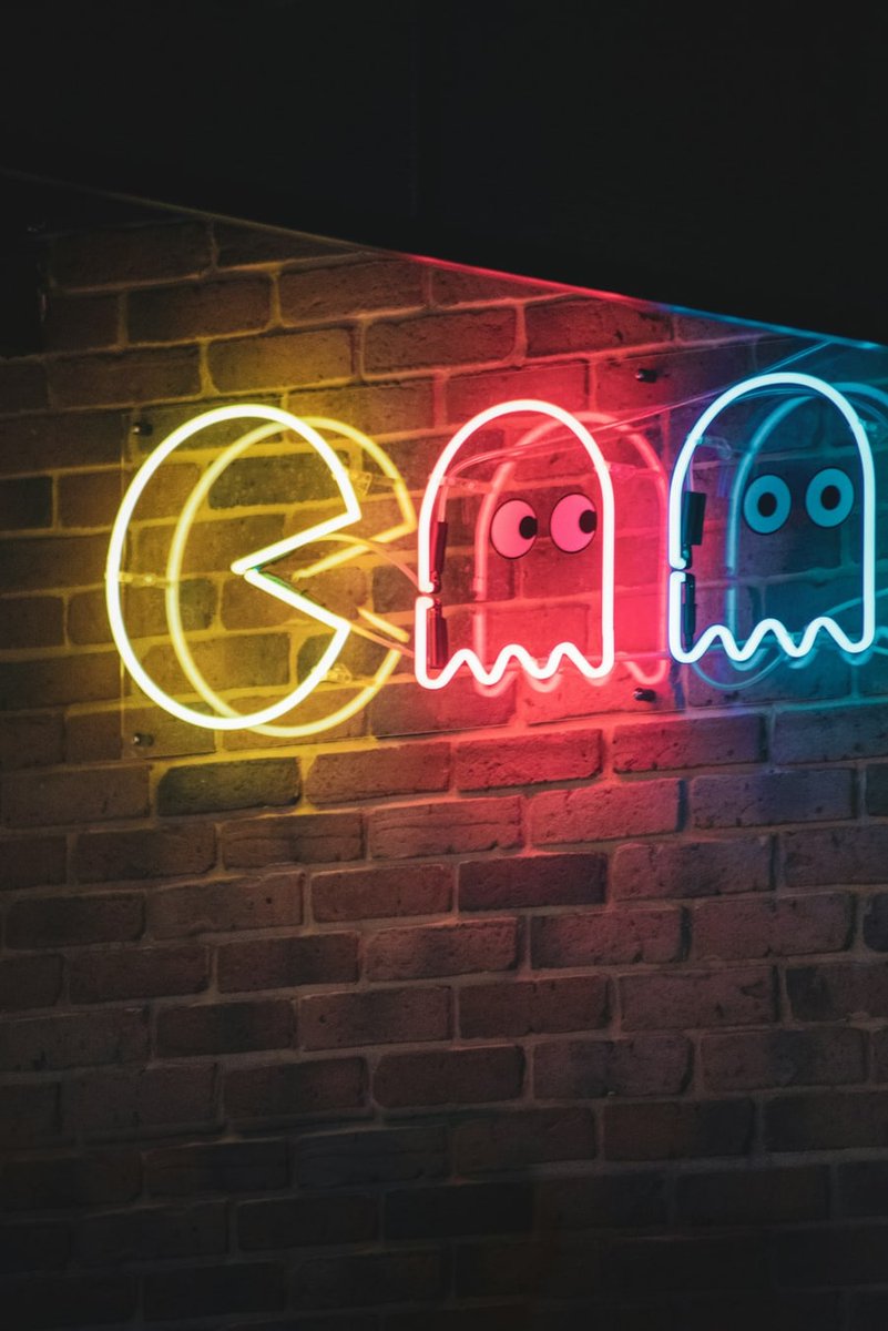 NickolsTrent's tweet photo. Classic arcade vibes, can't help but smile at this neon art

#neon #arcade #pacman https://t.co/FWMcqeN8cy