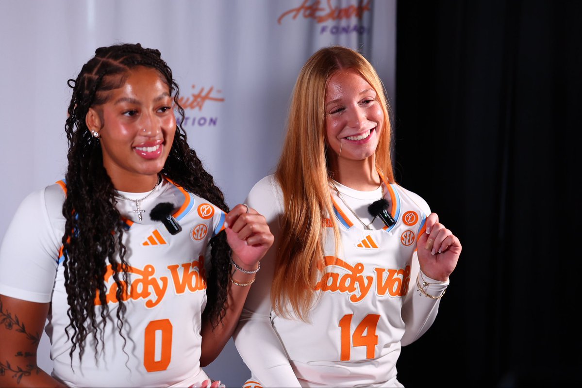 LadyVol_Hoops's tweet photo. we back pat ๐ฉต๐งก
#SECTipoff x #GBO๐ https://t.co/cYPSubDFXp