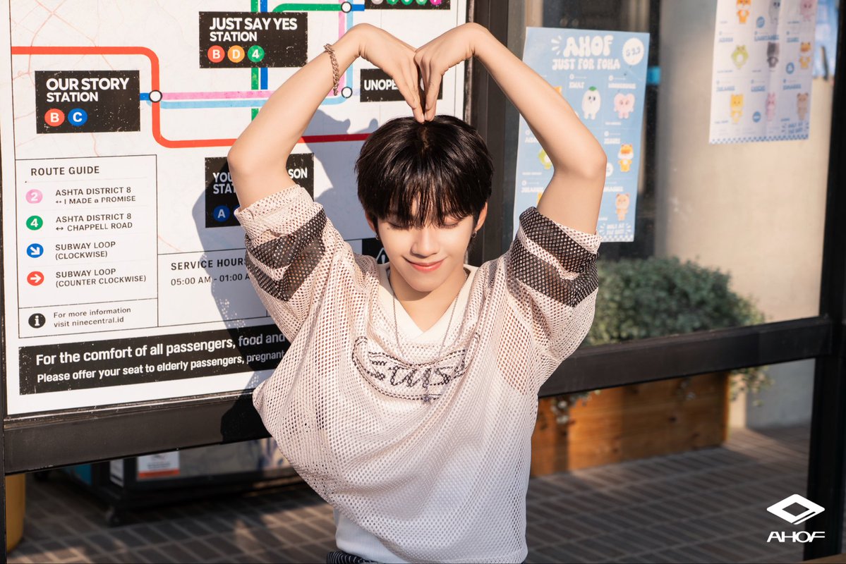 KCHAX5's tweet photo. D3

I vote #AHOF for Fan's Choice Male at #2026MAMAVOTE https://t.co/KBy9a8AFY5
