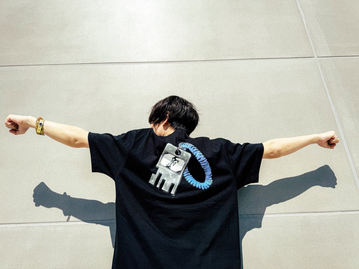 _fomare_'s tweet photo. 【FOMAREと秘密の部屋】
本日10月14日（水） 18:00より
FOMAREと秘密の部屋会員限定ストアがオープン✨

第一弾として、会員限定Tシャツの受注販売が決定‼️
商品や販売期間などの詳細はこちらから
▶︎ https://t.co/C3zRrb0GXD

4th Album 「puzzle」予約受付中❗️

#FOMARE
#FOMAREと秘密の部屋 https://t.co/kbWZwptJM7