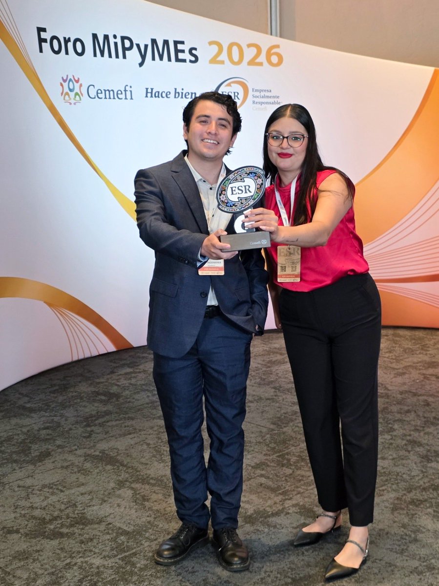 vipingenieriamx's tweet photo. ¡Por segundo año consecutivo, VIP Ingeniería recibe el Distintivo ESR®️, otorgado por @Cemefi!

Este reconocimiento reafirma nuestro compromiso con una gestión responsable, la seguridad, las personas y la sostenibilidad en cada proyecto que desarrollamos.

#DistintivoESR https://t.co/bOpqZ58Vkb