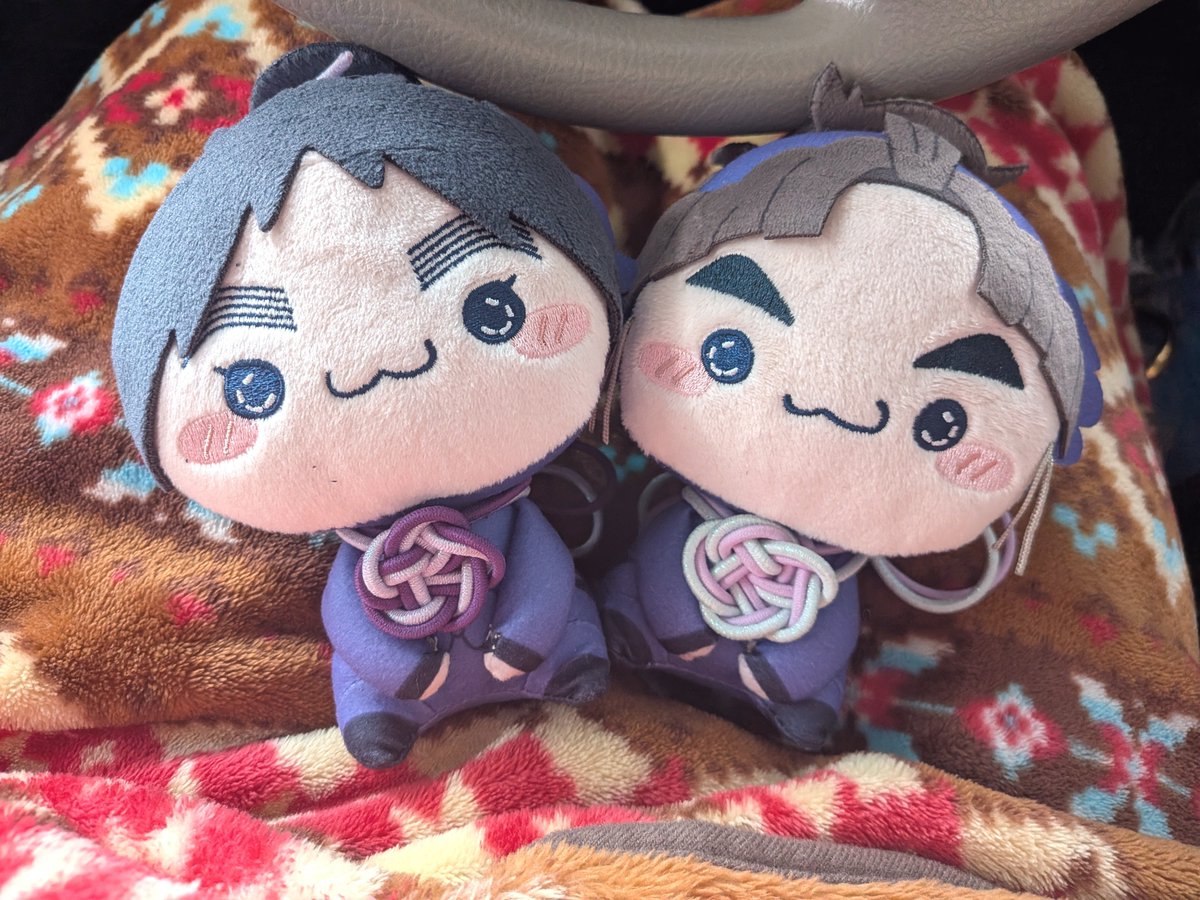 itukalion's tweet photo. 久々のすごい雨で運転怖いよ、誰かきてくれ、頼む寂しい、で代理掴んできました、ありがとう、帰りもよろしくね🙏💕 https://t.co/WA3vrENp2U