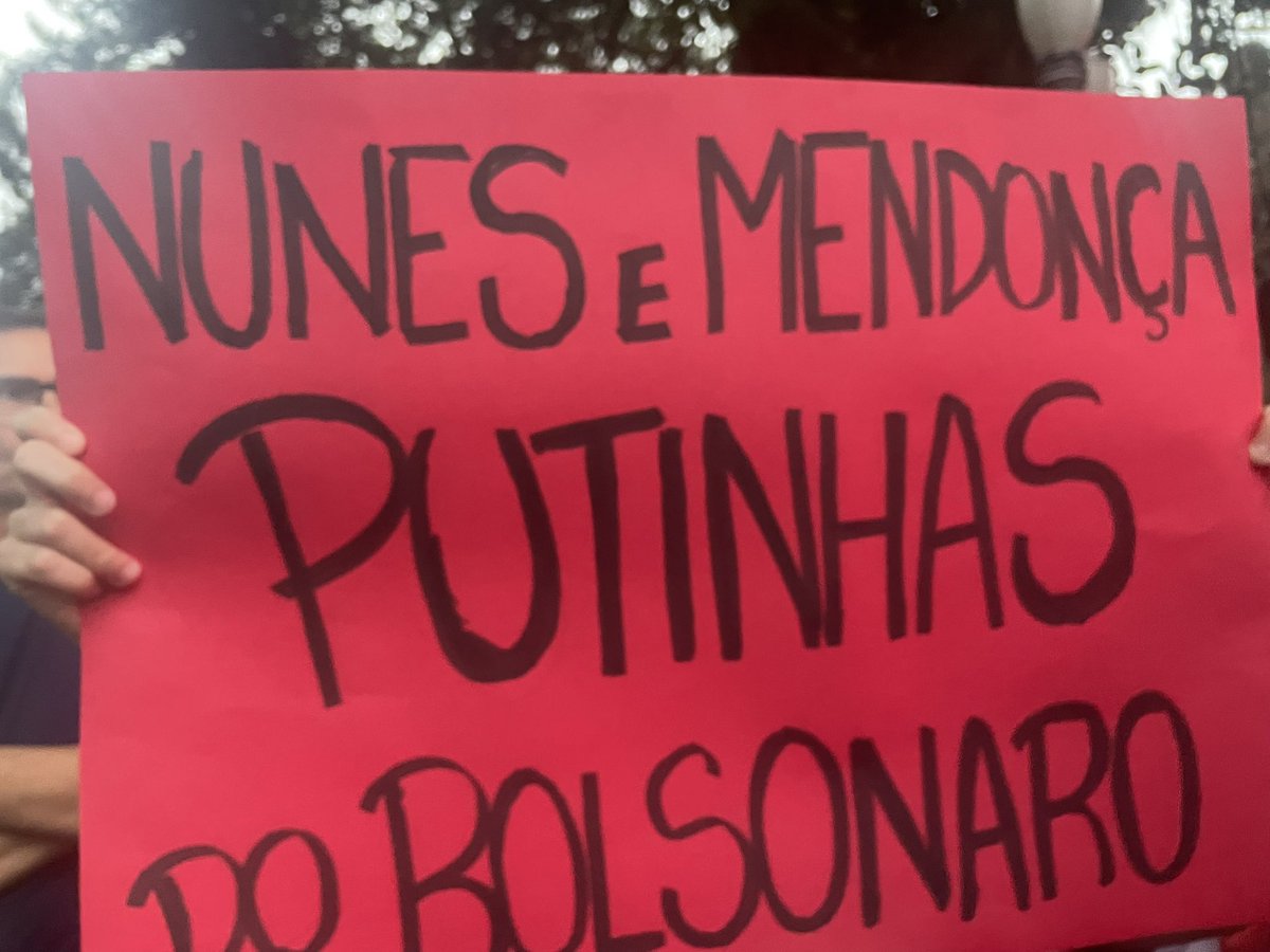 shturno's tweet photo. FLORIPA EH LULA PORRA https://t.co/KkKduJ1A8E