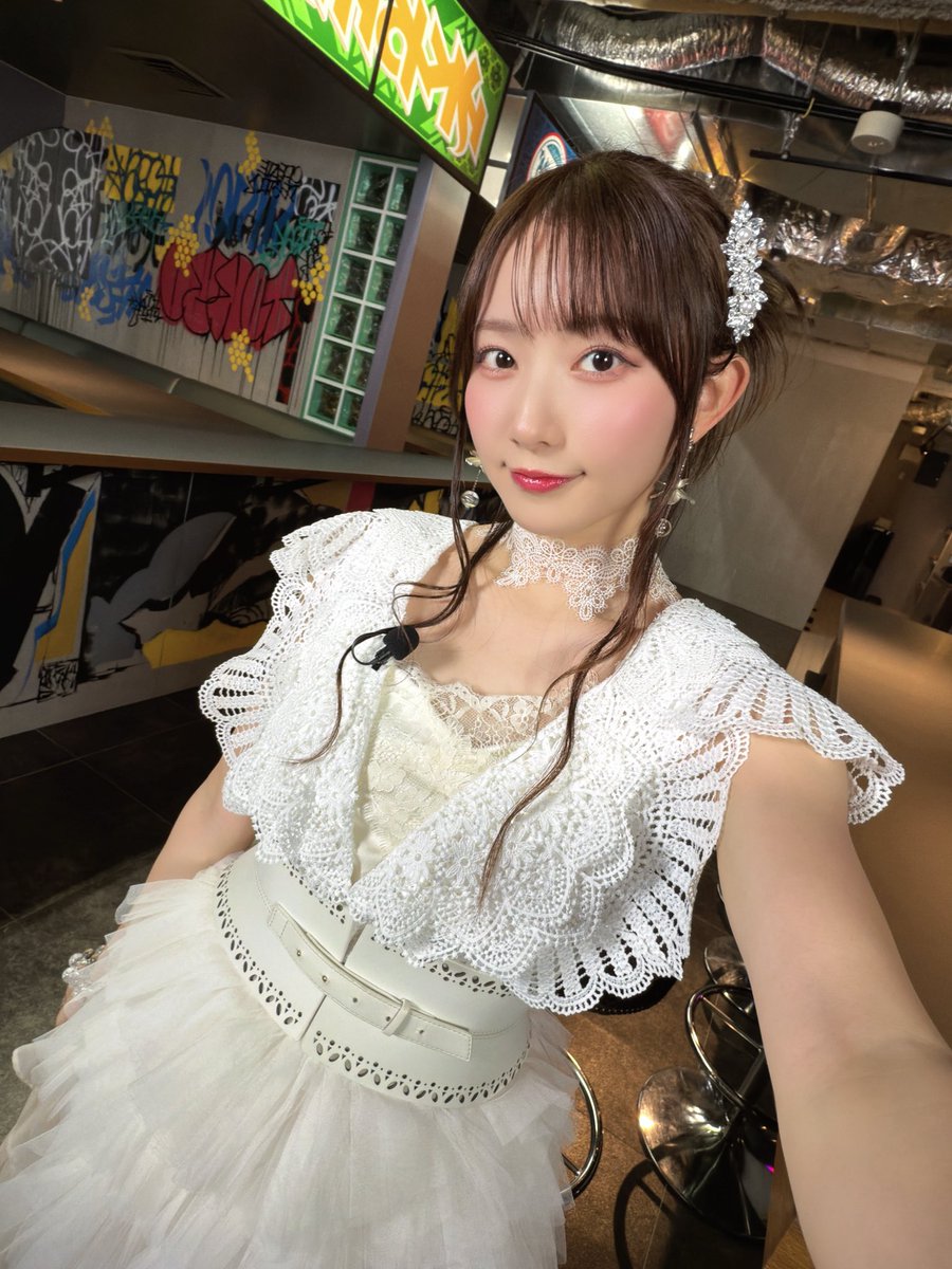 AoyamaNagisa's tweet photo. 「Gentle Beginning」より表題曲『prayer』が
全国地上波TV「Music B.B. Japan」
10月度オープニングレコメンドを担当しています💐
今週はPICK UP INTERVIEWも放送です✨
アーティスト活動のことを深掘りしていただきました✨
なんだか顎のことも…?笑
ぜひご覧ください☺️
#musicBB #青山なぎさ_1stEP