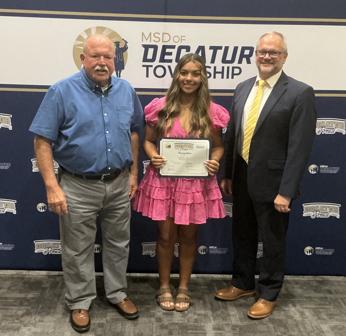 MSDDecatur's tweet photo. Congratulations to Decatur Central High School senior golfer Kimberly Fout, who was recognized at tonight’s School Board Meeting for her outstanding athletic and academic achievements! #DecaturProud https://t.co/5HaQYEY1It