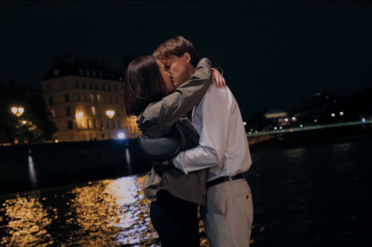 bellyconraderas's tweet photo. we’ll always have Paris 🦢 https://t.co/51Ta2ylrmH