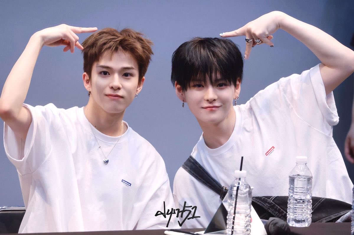 yx__jon's tweet photo. ずっと、ネコちゃんしててね𛰙᭜𖫴𖫰𖫱𖫳𖫲𖫲𖫳𖫴𖫰𖫱꛰ ᭜𖫴𖫰𖫱𖫳𖫲𖫲𖫳𖫴𖫰𖫱꛰ಣ https://t.co/29iwKg9Vqs