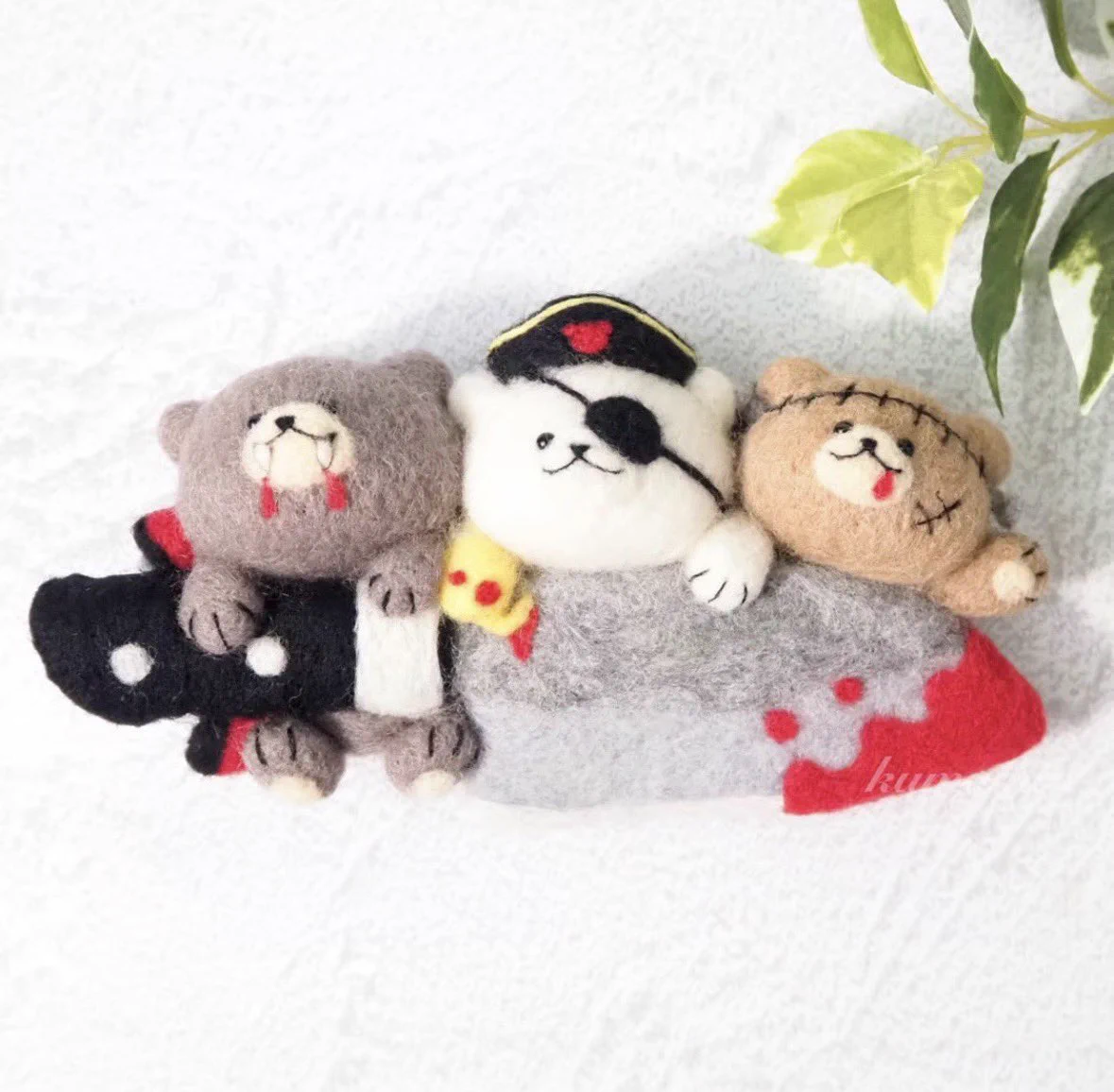 kumamia（くまみあ）@羊毛フェルトでくまの3兄弟をつくっている人