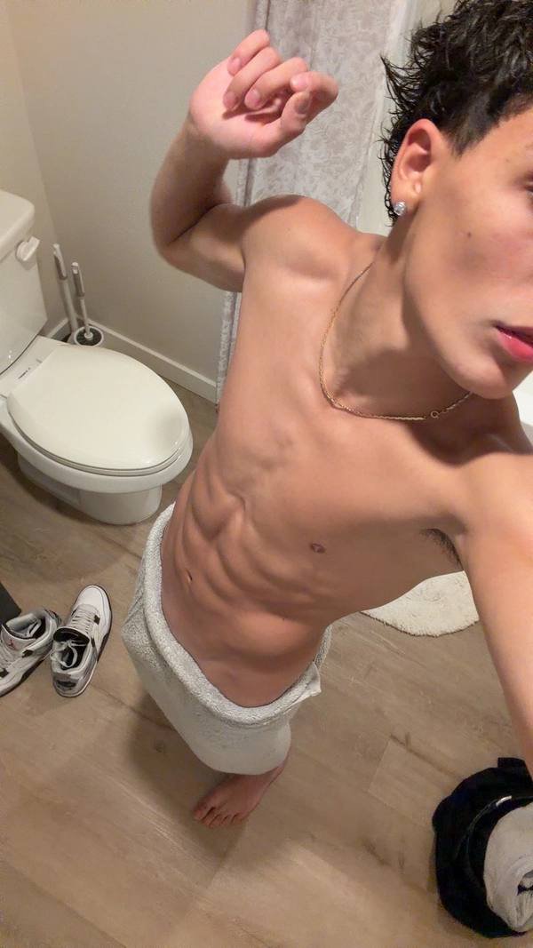 Evanevanyr's tweet photo. Trey 😍😍 https://t.co/3B4TLsev9y