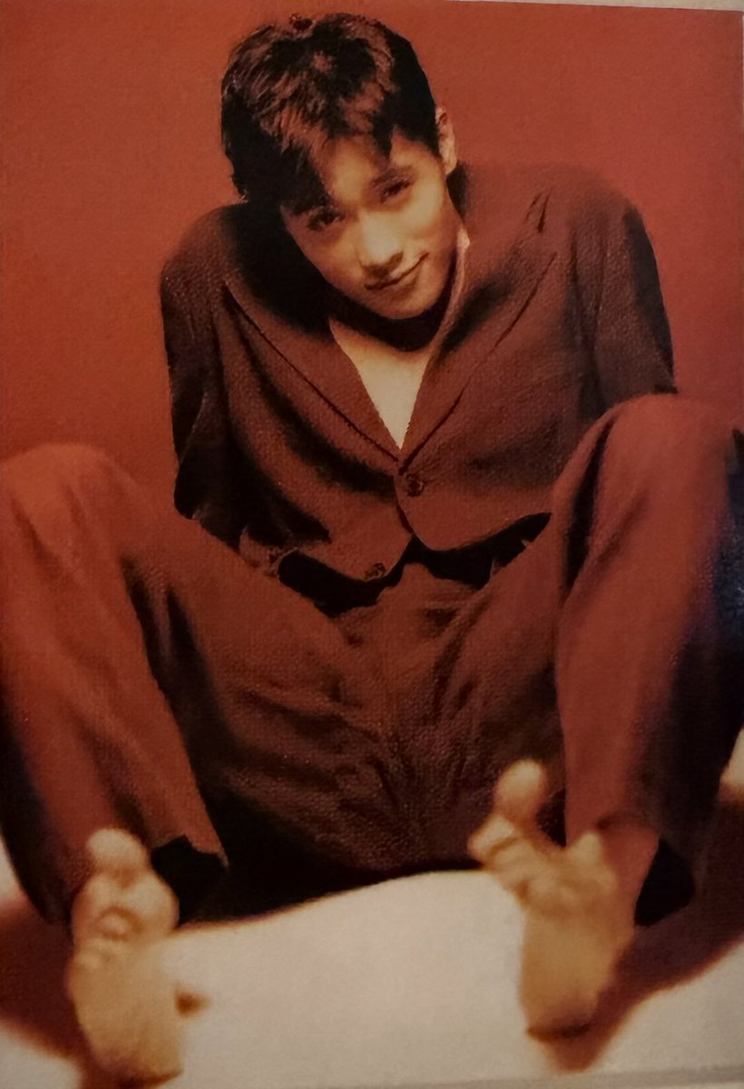AAOsAwesomeFans's tweet photo. He knows exactly what he’s doing 👀🥵🔥 #LeeByunghun #이병헌 https://t.co/c2cNRyCpjs