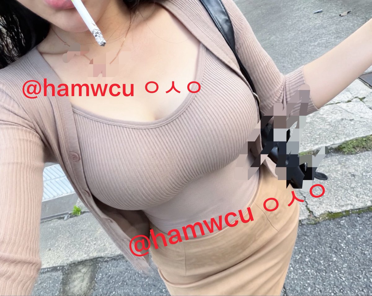 hamwcu's tweet photo. 출근룩 올려야겠지 #안녕새끼들아 https://t.co/D7GNPBeTwp