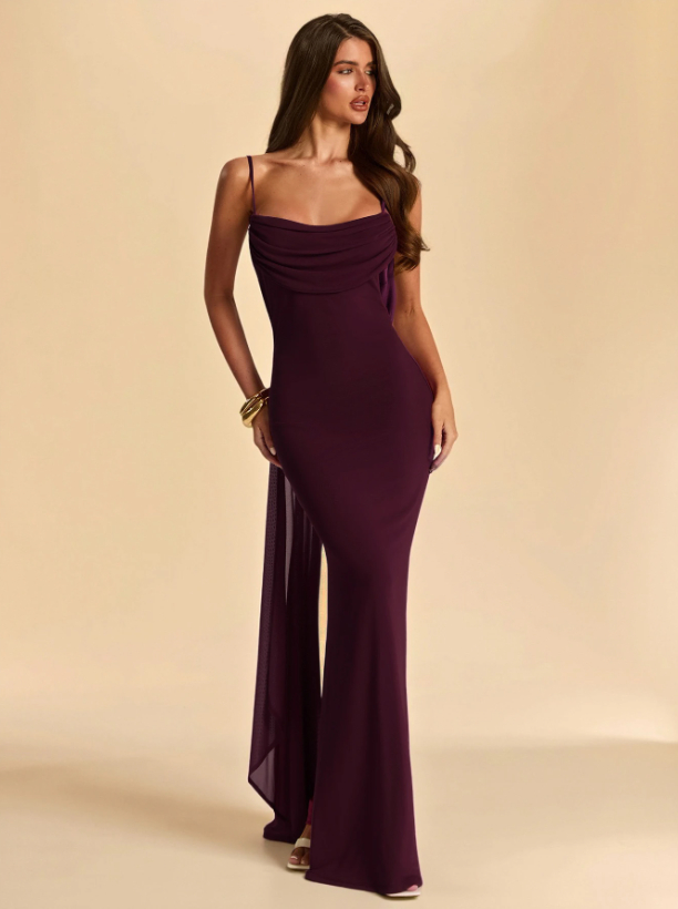 trizangelical's tweet photo. vestidos da SHEIN que eu usaria sempre - a thread https://t.co/mdanAPQH6k
