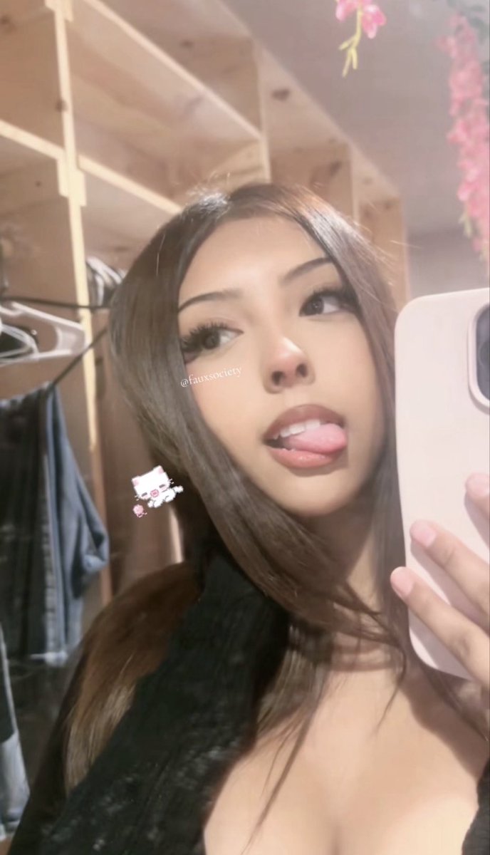 fauxs0ciety's tweet photo. hai cuties #moots? https://t.co/VC2nTIAvOv