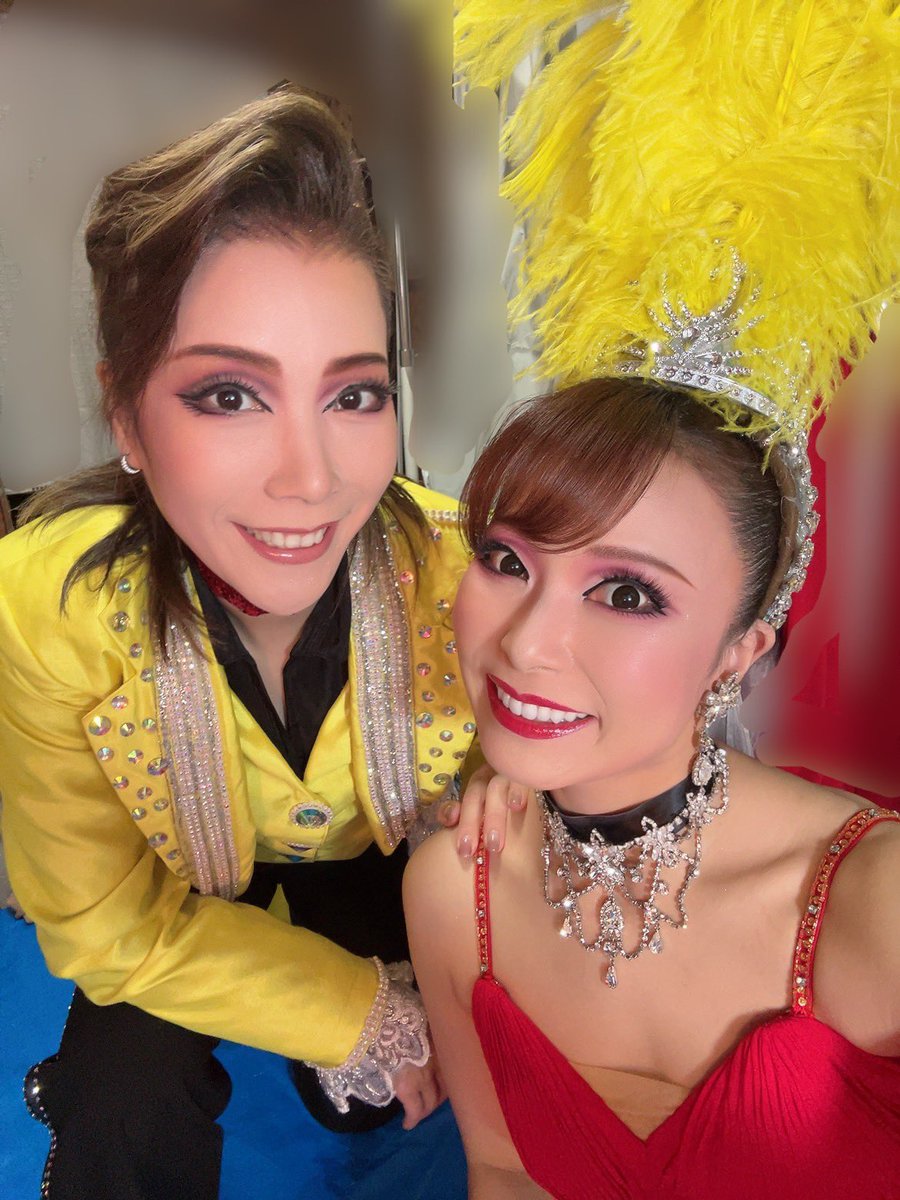 kisana225marika's tweet photo. #康楽館 公演
ファビュラスレビューボーイズ✨☺️
10/28まで公演しております‼️

今日は休演日🌟🌟 https://t.co/FKsfQDb8hs