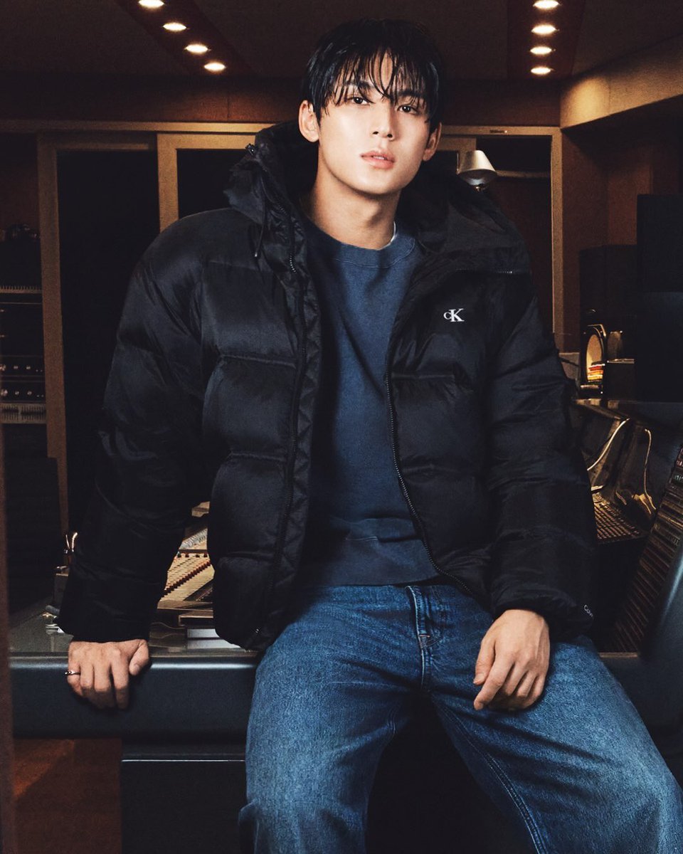 gyunrio's tweet photo. i feel like a kid on christmas right now GODDDD I LOVE YOUU!!! https://t.co/rdKtYYuZcC