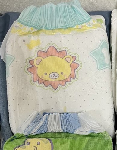 yutoKemo24's tweet photo. リトキンしっかり見たの初めてかも
シンプルに見えて模様たくさんだったんだね、かなりはしょったよ🫨

ポジショナルプリント印刷だっけ、
うしろのデザイン超好こ🫶なんだよね https://t.co/3DuK5RW3Mh