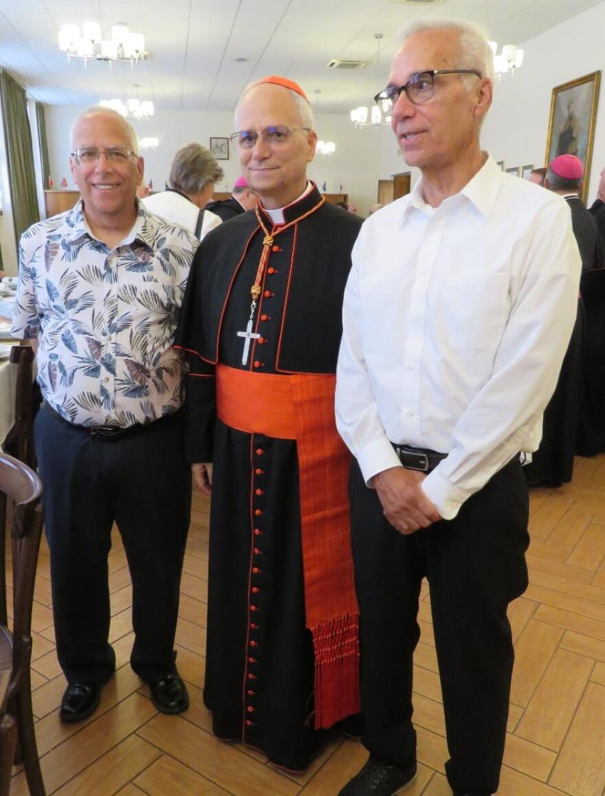 Sachinettiyil's tweet photo. Pope Leo XIV’s elder brother, Louis Prevost, is undergoing treatment for multiple myeloma, a type of blood cancer, according to CBS News. The news comes as the Vatican announced that Pope Leo XIV has been diagnosed with lung cancer. https://t.co/AF3OBjPuCZ