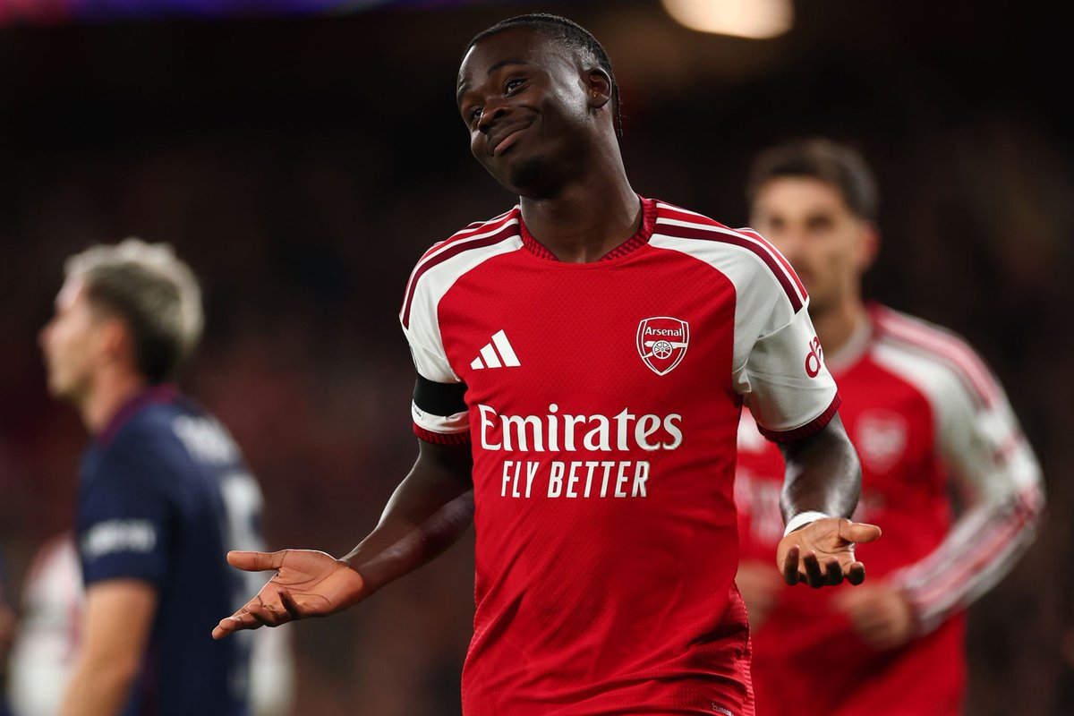 anok68197's tweet photo. Look at the way he's trying so hard to farm aura 😒🚮 but we are not falling for it. Scoring a goal for an average club is nothing 🤧
#ARSLIL #AFC https://t.co/dB1iFeVhRs