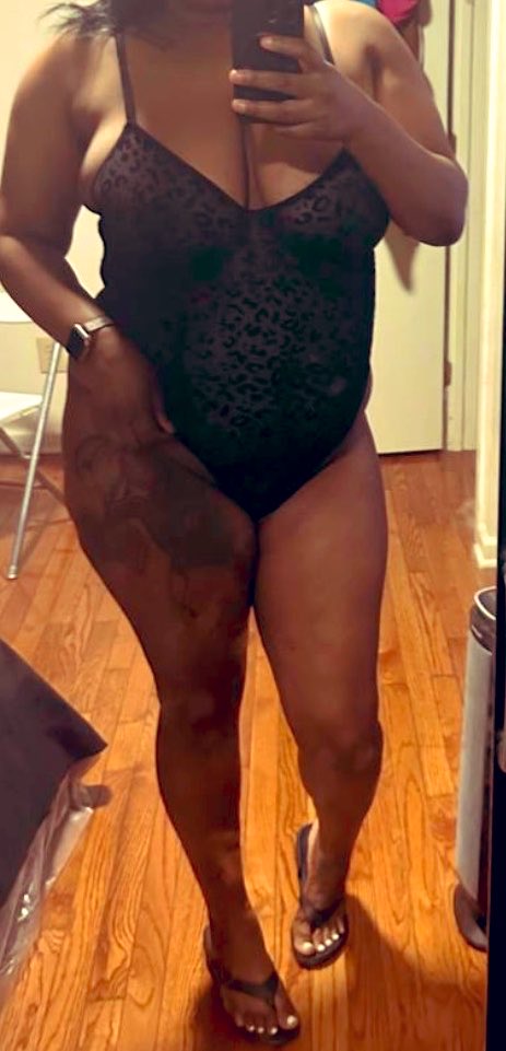 PhilthyClean's tweet photo. Slut mom gangbang tonight in Brooklyn https://t.co/xfbyroQxRi