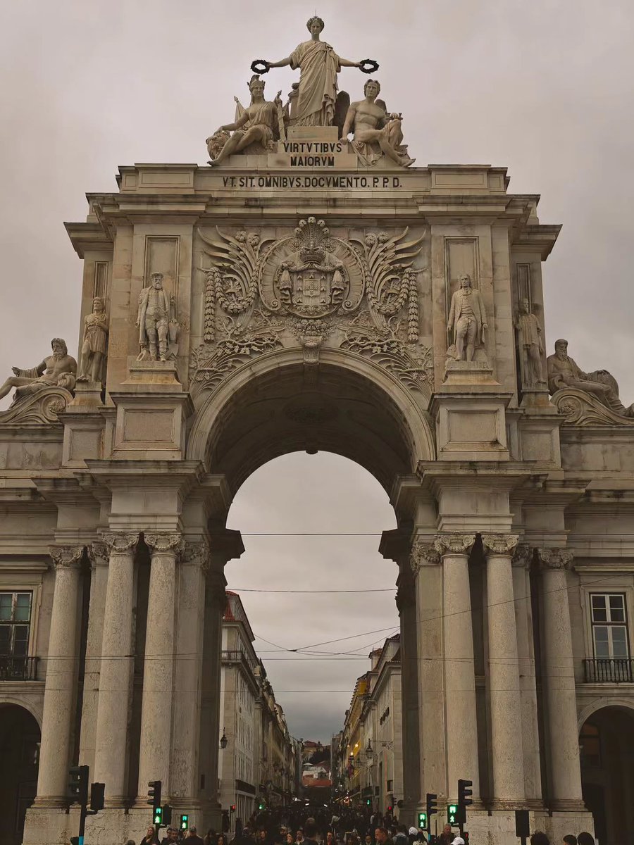sebencito's tweet photo. Anchor — Novo Amor 
Portugal, Lisbon https://t.co/OBlTV8mwQV