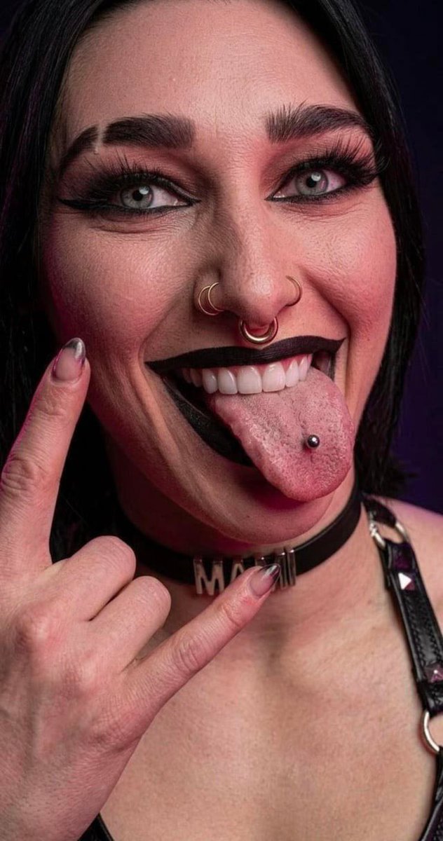 cuckassniffer's tweet photo. WRESTLING IS FACEPORN https://t.co/w3vL5TWSo2