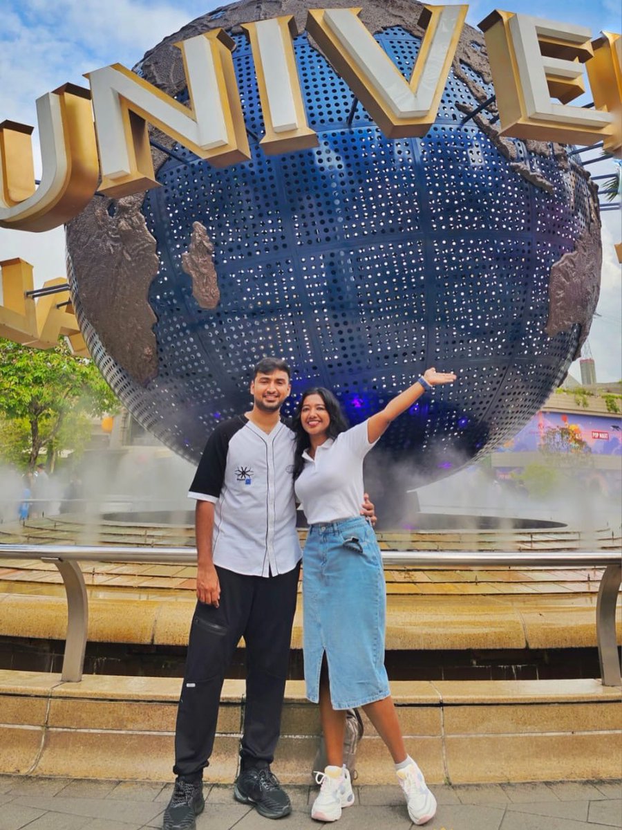 FrydaVallejo's tweet photo. Another happy couple, another beautiful journey. From Singapore’s stunning skyline to unforgettable moments, this getaway was filled with laughter, memories, and new experiences. Thank you for choosing Queen Arabia Holidays. https://t.co/ryCf3qvfMA