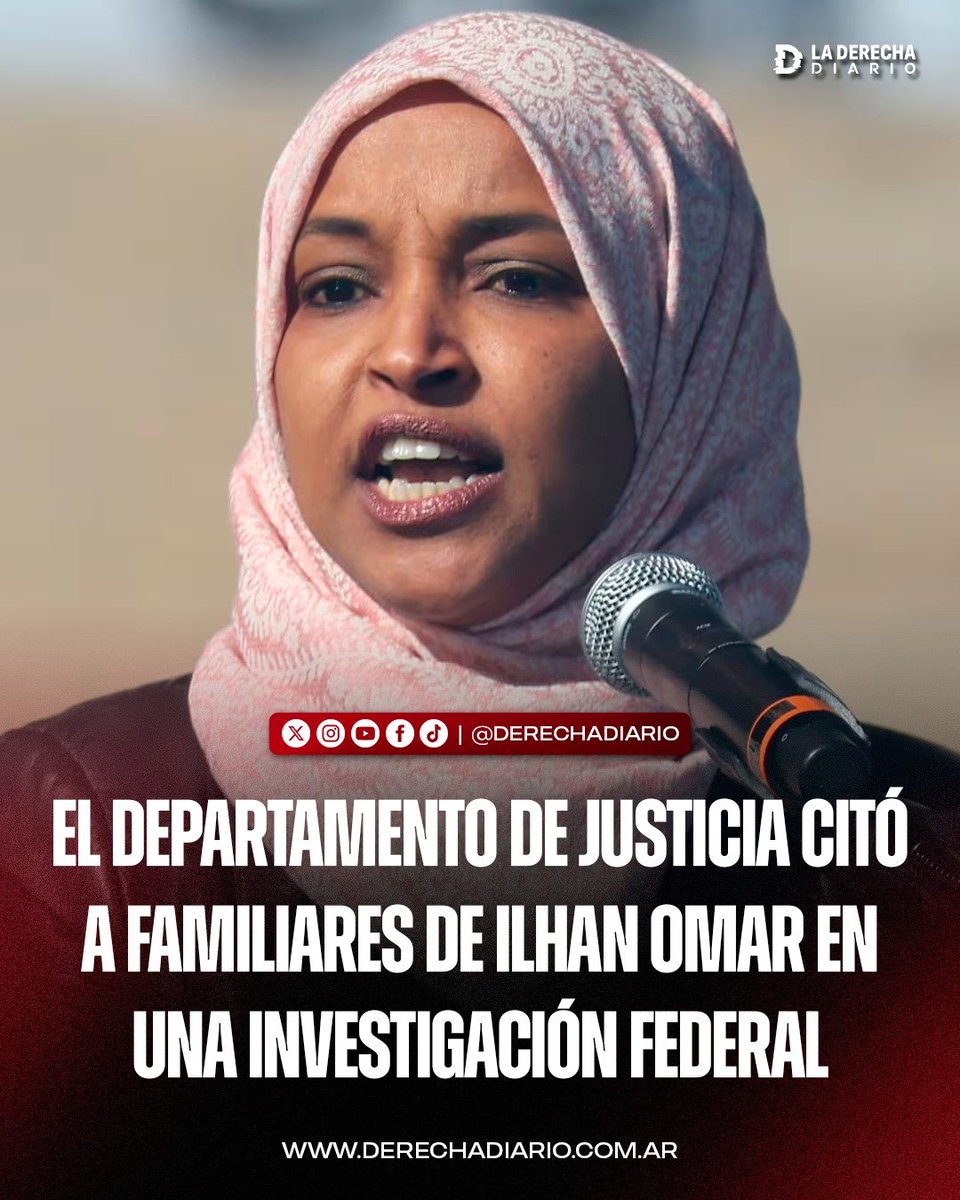 laderechadiario's tweet photo. 🚨🇺🇸🇸🇴 | EL DEPARTAMENTO DE JUSTICIA CITÓ A FAMILIARES DE ILHAN OMAR EN UNA INVESTIGACIÓN FEDERAL

El Departamento de Justicia emitió citaciones a familiares de la congresista demócrata musulmana inmigrante de Somalia, Ilhan Omar, incluida su hermana Sahra Noor, en el marco de una investigación criminal federal sobre el historial de inmigración de la familia. Un día antes, agentes de Homeland Security Investigations allanaron su residencia en Washington y se llevaron cajas de documentos.

La investigación se centra en posibles fraudes o declaraciones falsas en papeles de inmigración, particularmente si el padre de Omar mintió u omitió información antes de naturalizarse.