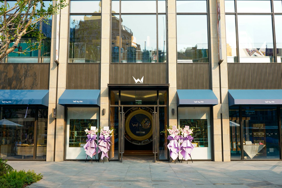Wuque_studio's tweet photo. A new chapter begins for WuqueStudio!
👏🔥 We’re thrilled to celebrate the grand opening of our physical showroom.
You are warmly invited to come and visit us in Wuhan, China🎉🎉 https://t.co/PSURcX0jyA
