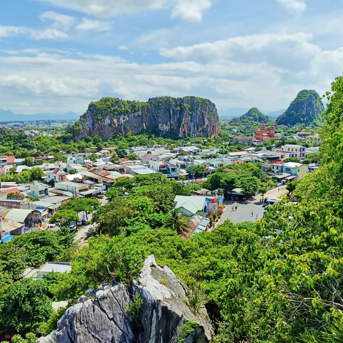 PatriDiaz2011's tweet photo. Da Nang is known for its beaches, but there’s another side to the city worth discovering. https://t.co/wMKZhsfF9f