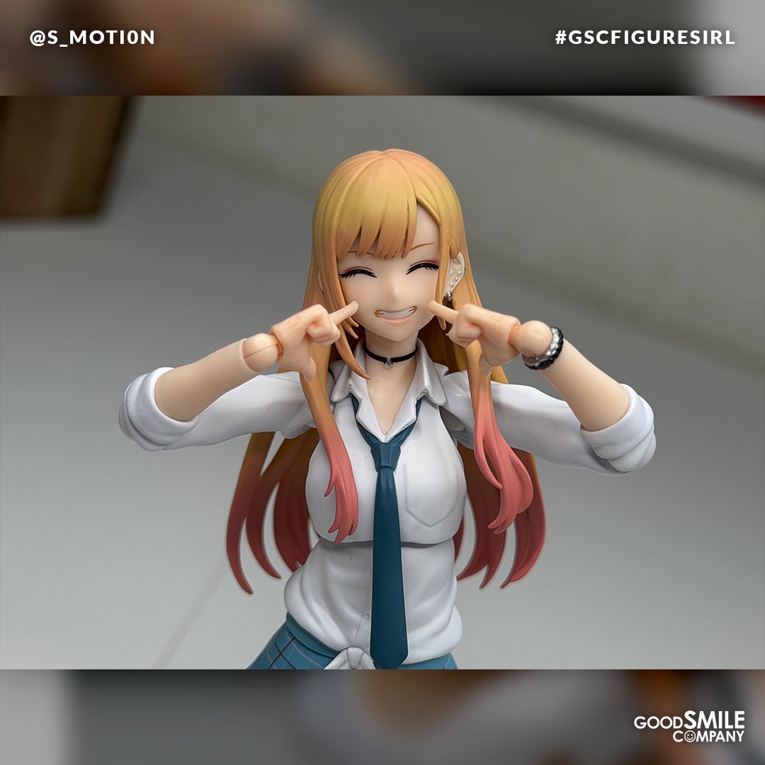 GoodSmile_US's tweet photo. “Well, do I look good?” Whether striking a pose or flashing her dazzling smile, figma Marin Kitagawa radiates pure, effortless charm in every single shot. Thank you for these gorgeous shots, s_moti0n on IG!

Use #GSCFiguresIRL for a chance to be featured!

#goodsmile https://t.co/tbkCkNR2dn