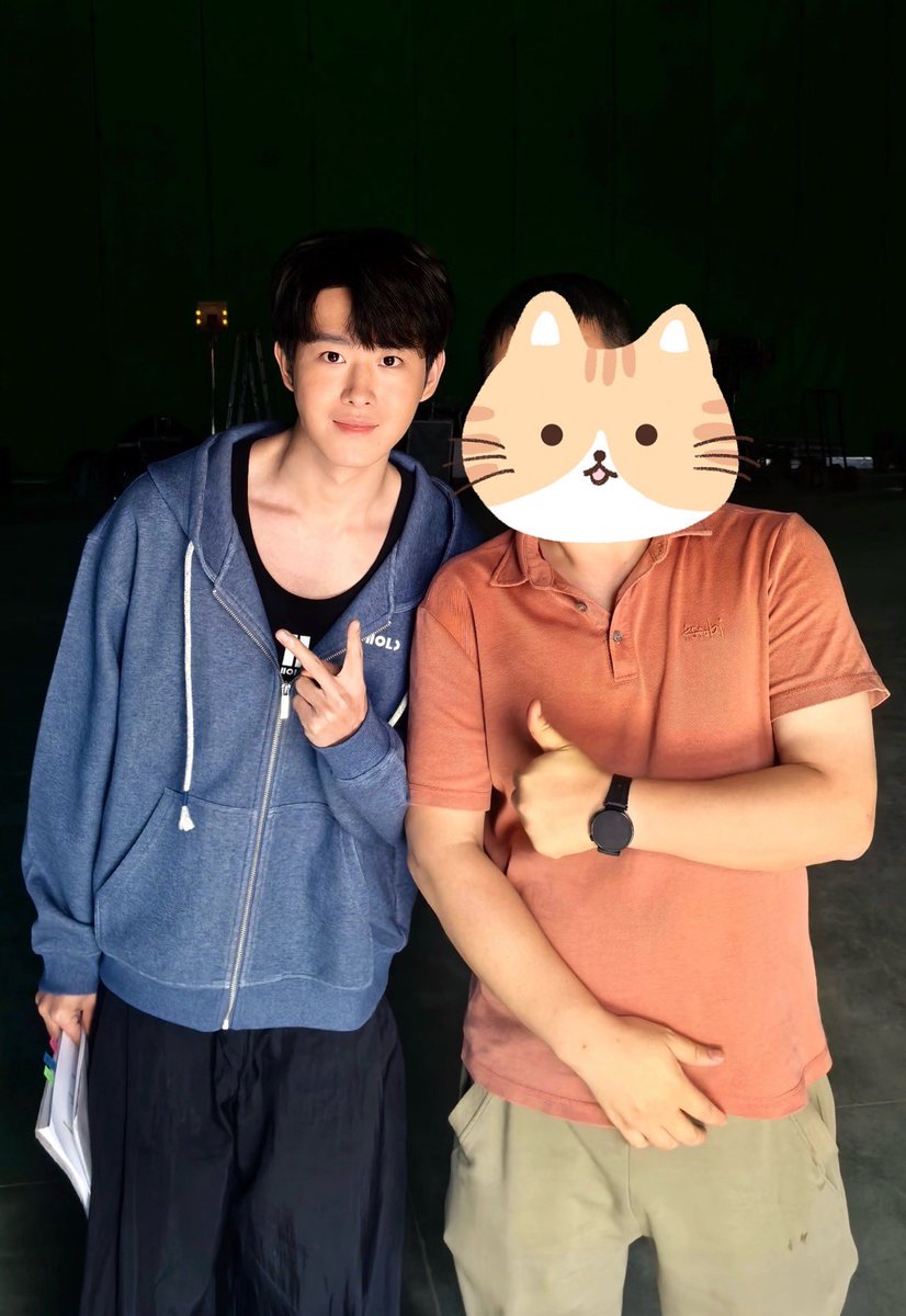 xinxin_d16's tweet photo. น่ารักจังวัยละอ่อนมาก☺️✌🏻

Cr.嘻嘻嘻嘻 https://t.co/S8ye9B7UB1