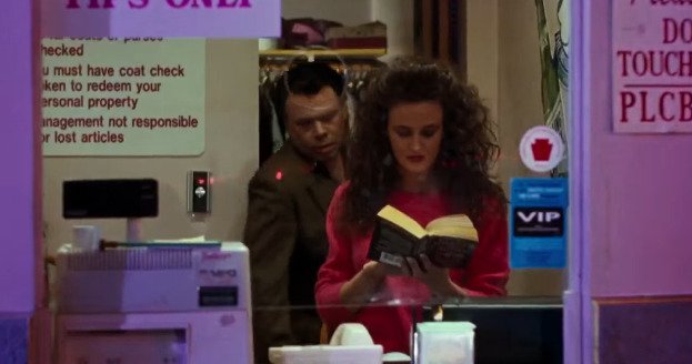 BooksInFilms1's tweet photo. Rock Star by Jackie Collins. Innocent Blood (John Landis, 1992) #BooksInFilms #BooksInMovies #BooksOnScreen #JackieCollins #JohnLandis. Thanks https://t.co/g3elfzNRRo. Explore more real books in films in Instagram https://t.co/Sr3w6iYCkM - Tumblr https://t.co/YWvKhlGIRD https://t.co/fs1iDwp3PU