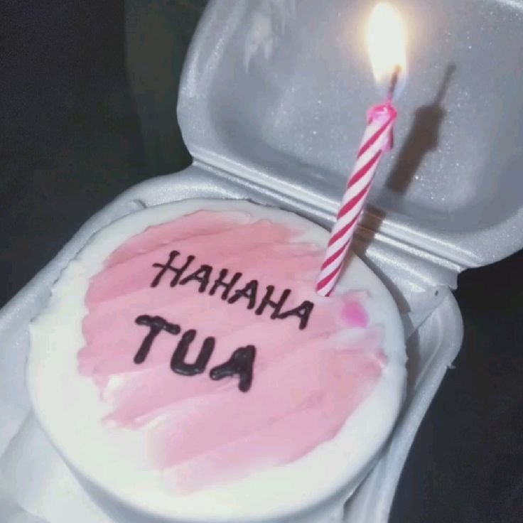 Seonrghyeon's tweet photo. @yucarmenn @zhakyufan happy birthday James rl dan James nyerempet rl kebanggaan corthesol alias bang jule! semoga sehat selalu, bahagia selalu dan semua yang diinginkan tercapai. ๐๐
#juleshits21
#21stChapterOfJules
#ThAmazingJulesTurns21 https://t.co/A9z06YHBQ4