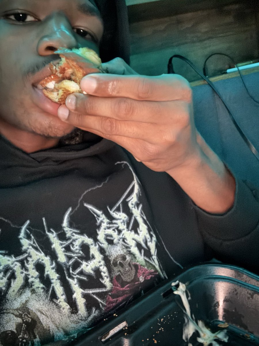 slimbased1's tweet photo. how old were yall when yall lost yall virginity? i was 11 https://t.co/W1HywYl84I
