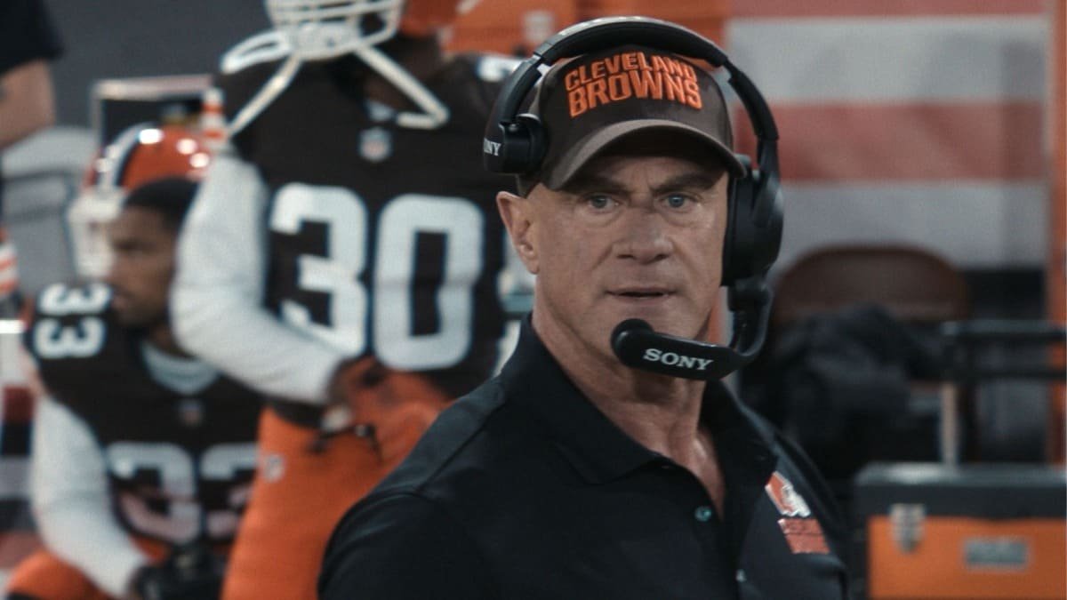 sc4ryk4ri's tweet photo. may finally have to start claiming the browns as a lifelong cleveland resident thanks to coach zaddy https://t.co/zr2KDSSKau