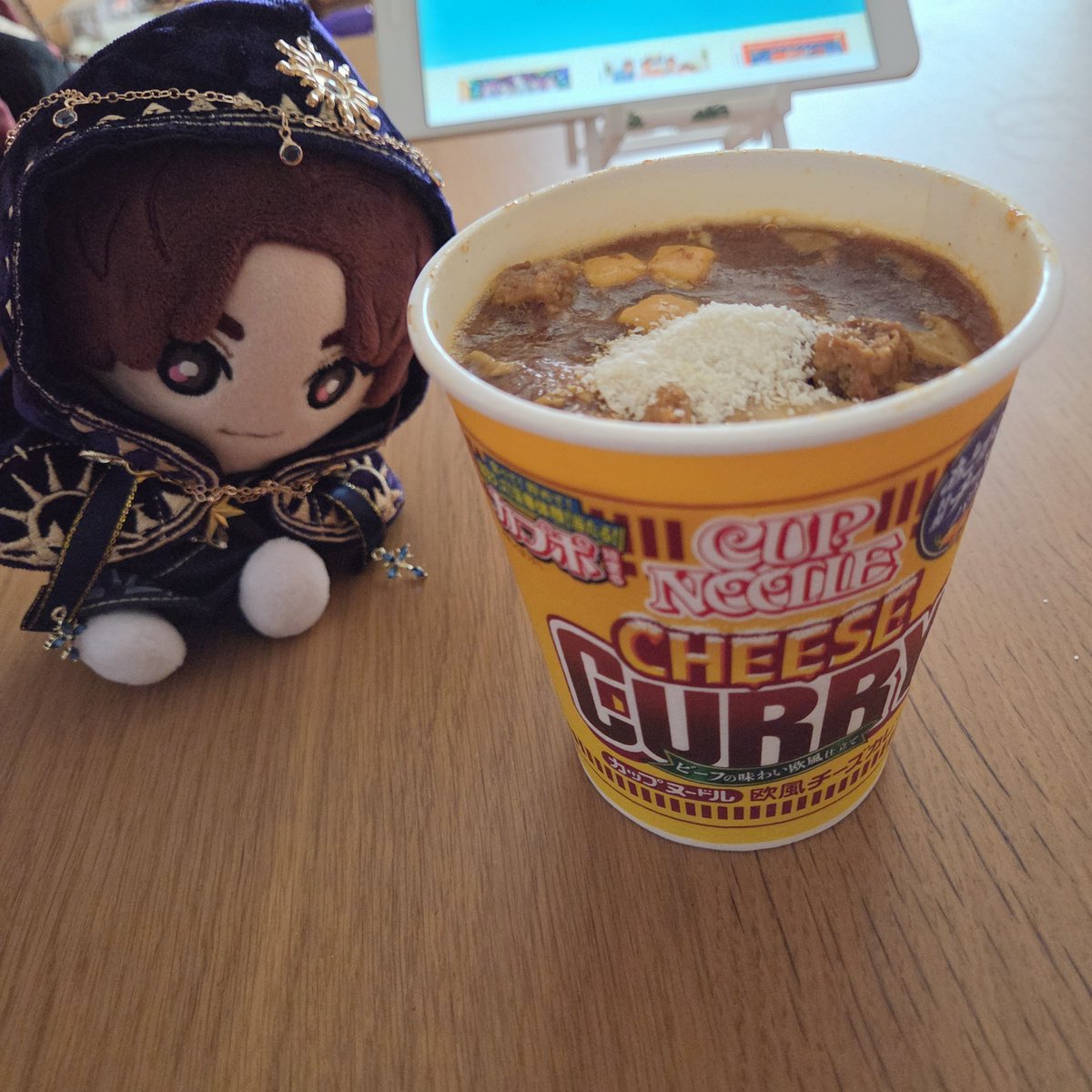 uka_y24's tweet photo. チーズカレー初めて食べたよ！ https://t.co/bipFrdgVsW