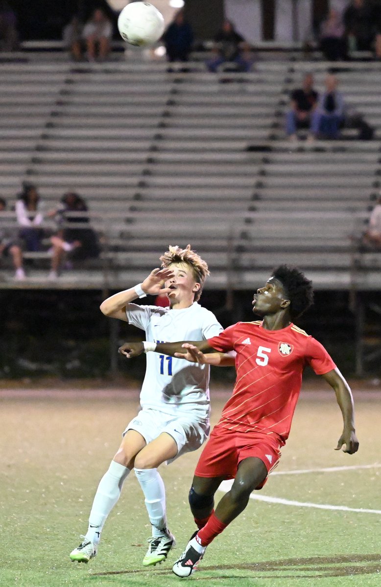 J_oshRizzo's tweet photo. @phvar_soc @PH_Athletics https://t.co/YKcK2rRQn5