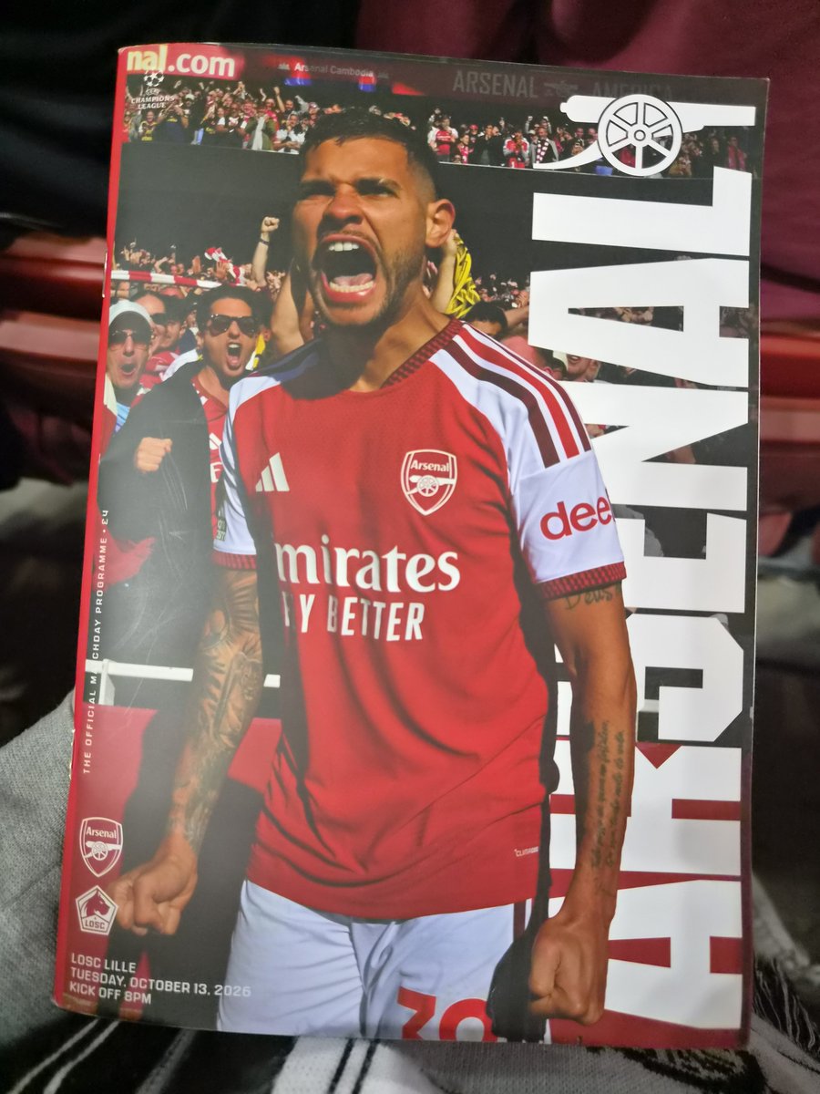 Calumbrofficial's tweet photo. Good to finally be back Watching the Arsenal. 🔴⚪️⚽️

Also RIP Ken Friar, thank you for everything you've done for Arsenal and you'll never be forgotten. 

#Arsenal #UCL #ARSLIL #Football #UEFAChampionsLeague #ChampionsLeague https://t.co/6IGHCkAG3Z