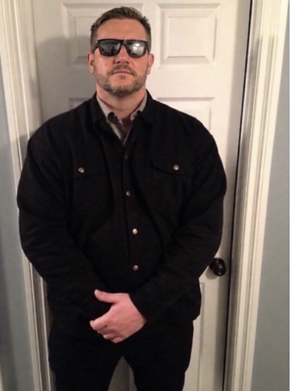 DaHogzWillWin's tweet photo. @ArkGunslinger98 😐 https://t.co/piBLOo1UP4