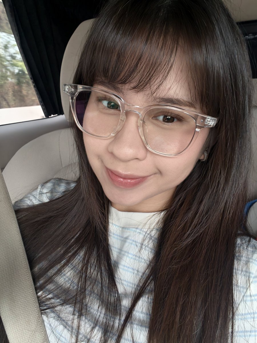 F_OllaJKT48's tweet photo. otw jam segini dan beroutfit kaya anak kuliah, jadi kangen ngampus wkwk https://t.co/OHGJ3NyYgD