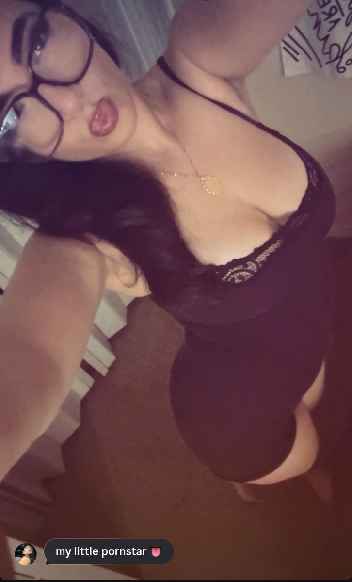 Blackcock2cuck's tweet photo. This is 19 y.o slut Zania from Florida. Cucky wants her used as porn by us all.
https://t.co/mhz7rv4Fp9 https://t.co/NQiyXluXIv
