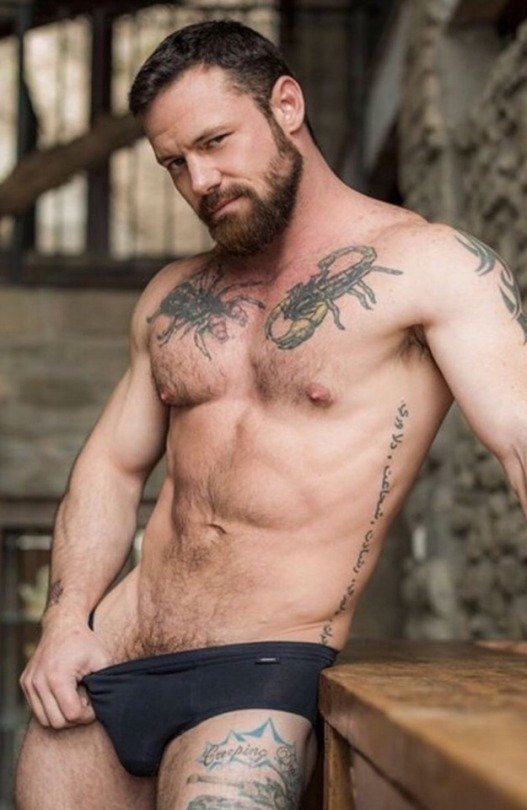 JuliusAdamantov's tweet photo. #masculine #bearded #hairy #muscles #hunk #handsome #furry https://t.co/EnzG4543V1