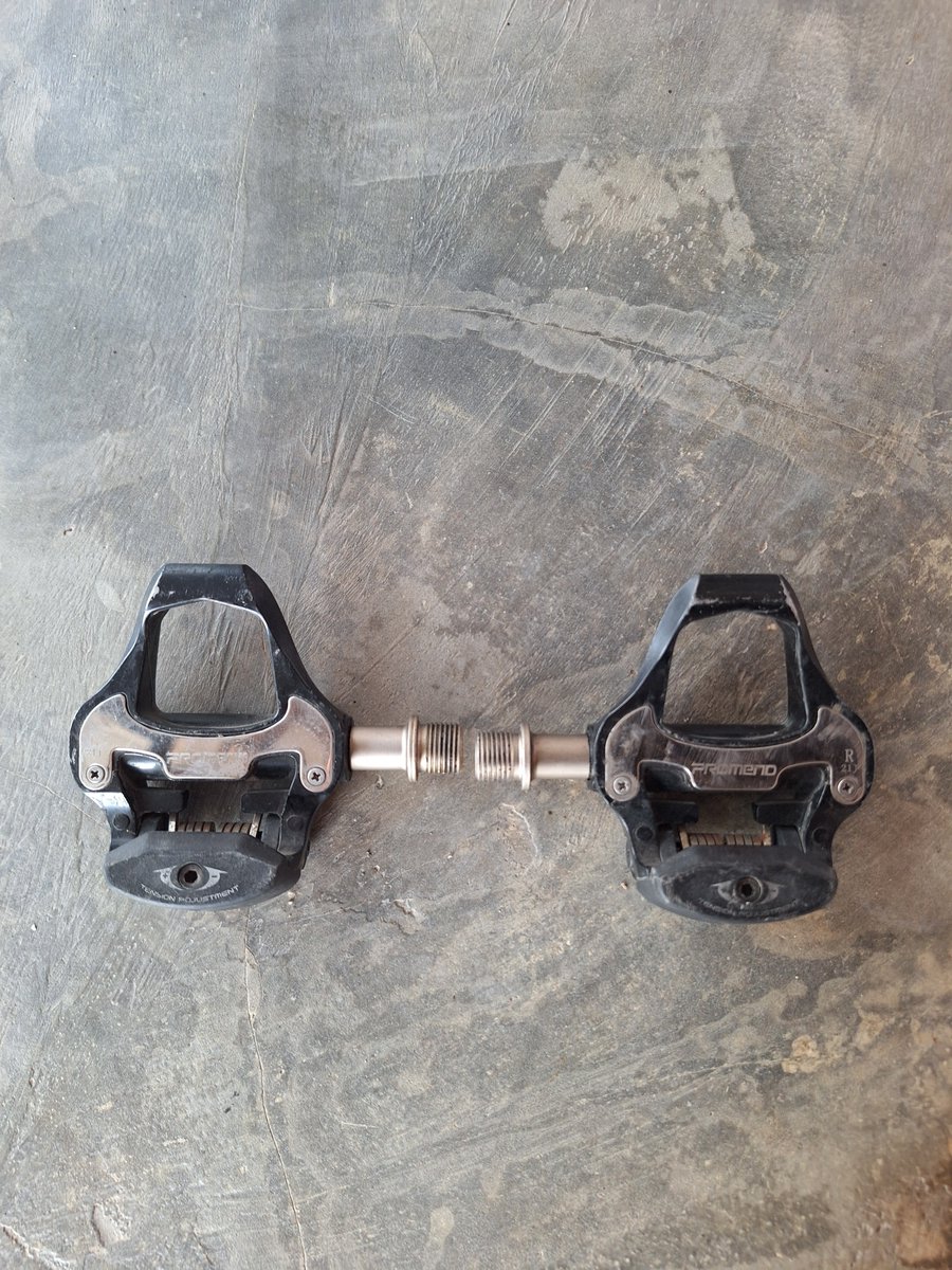 FAqqqqm's tweet photo. Wts pedal promend
Kondisi sangat bagus dan tidak oblak
Harga 300k
#fnfjb https://t.co/167SvK3TuS