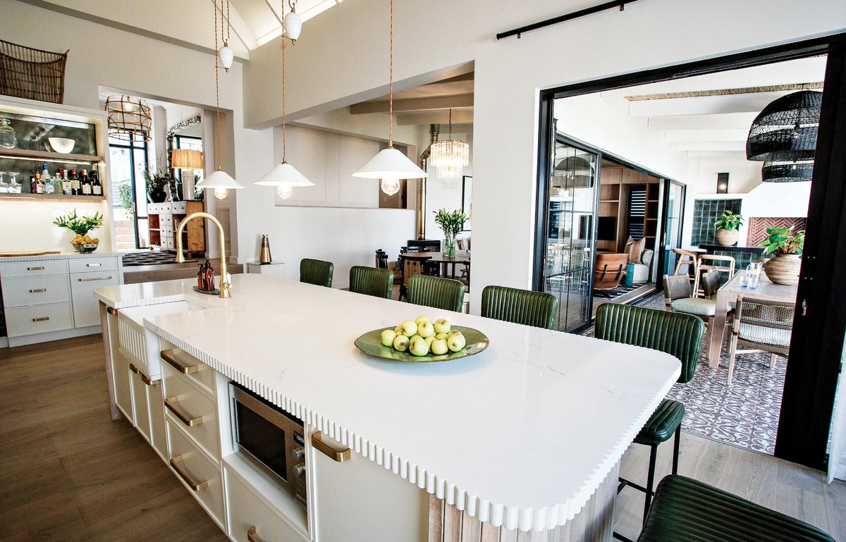 SAHomeOwner's tweet photo. A relaxed, modern and timeless home with surprises and unexpected touches:

https://t.co/fsqHJqqdjH

Image: Kate Wisdom https://t.co/fhHsMEIWz1