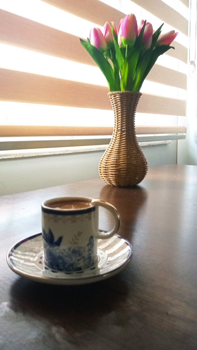 SahabeNesli0's tweet photo. #GönüllerBirOlsun  
Zorlu günlerin tatlı mücadelesi. https://t.co/VmcP2FNmO0