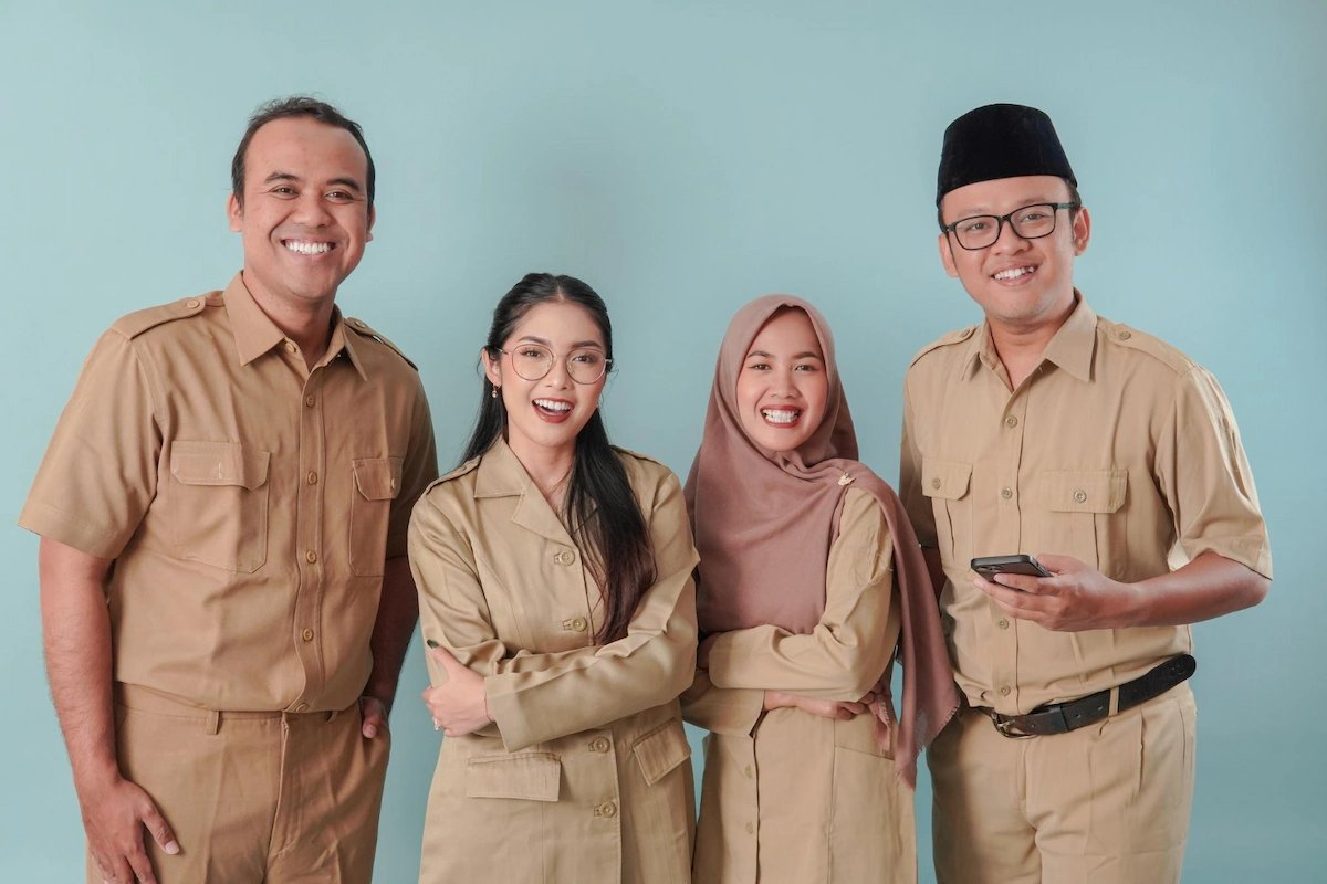 LambeSahamjja's tweet photo. BIG BREAKING NEWS
PEMERINTAH MEMASTIKAN GAJI PNS KEDEPANNYA AKAN MELALUI KOPERASI MERAH PUTIH
TARGETNYA DI MULAI DARI TAHUN INI https://t.co/6X4pRLsAWA